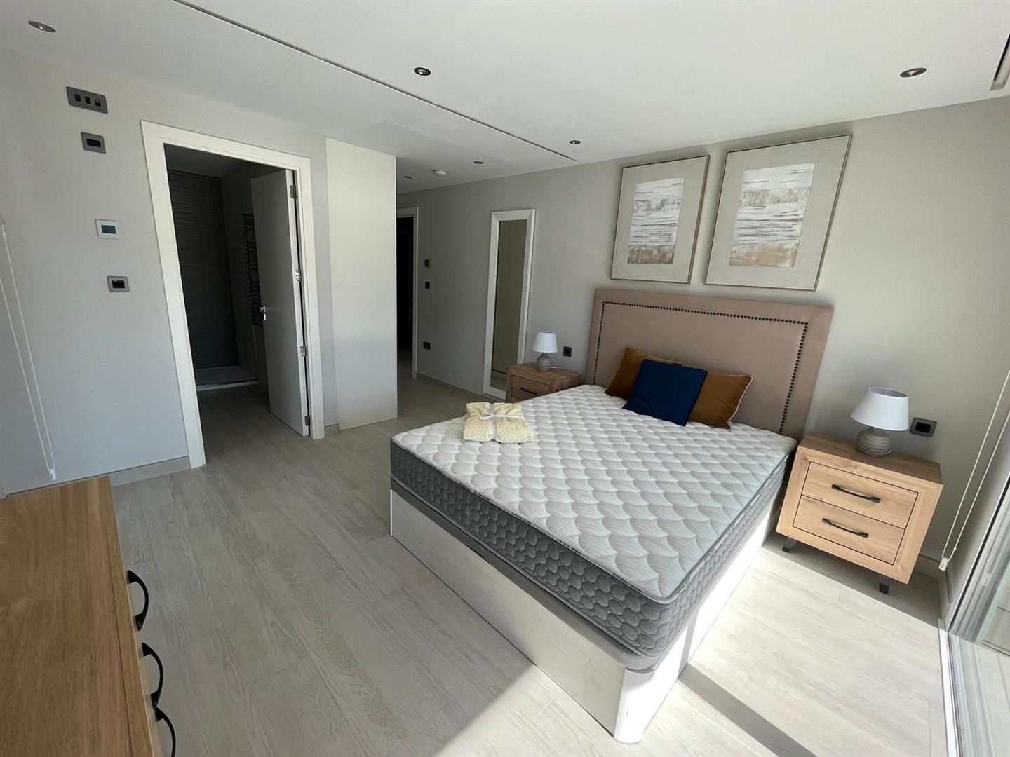 Image of Apartment - 2 Bedrooms - 2 Bathrooms for Rental in Marina Club-Gibraltar, Image 7